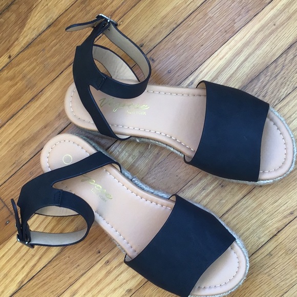 Vepose New York Espadrille Platform Sandal - Picture 9 of 9